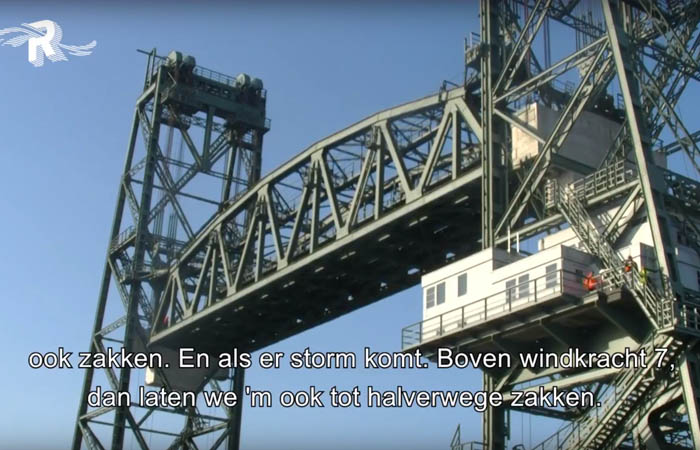 Waarom laat Rotterdam de Hef af en toe zakken?
