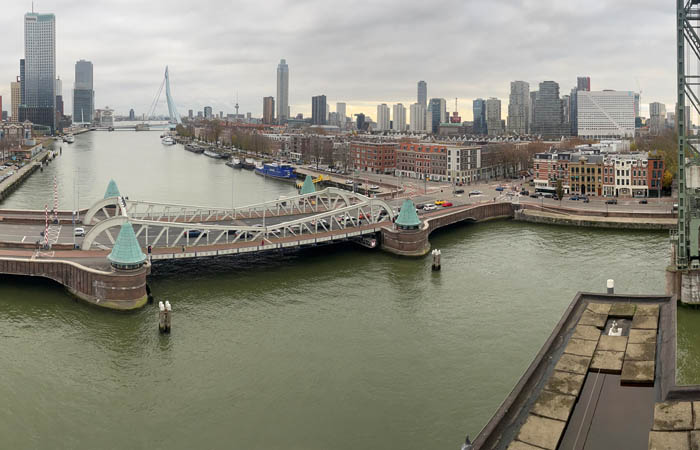 16 november 2025 excursie Koninginnebrug + Hef, foto Wim Hoogveld.jpg