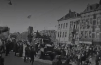 Historicus Ferrie Weeda stuitte in het Stadsarchief Rotterdam op een hele bijzondere vondst, een video